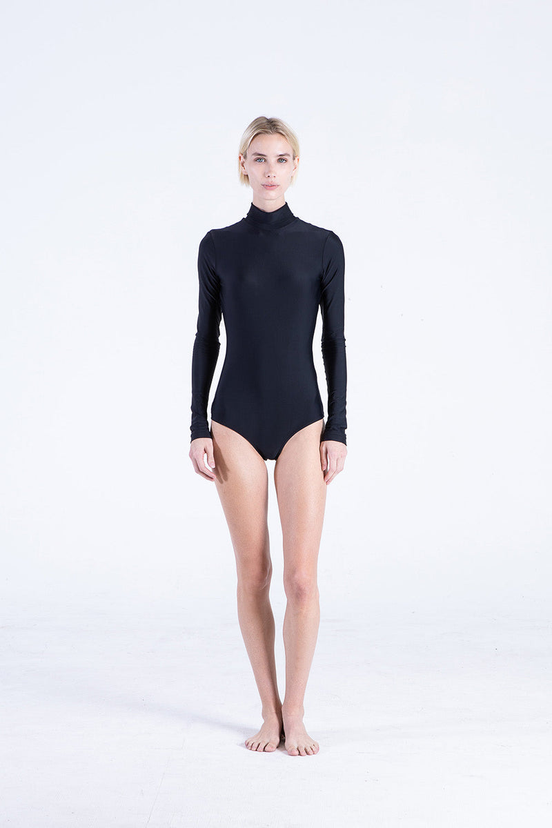 Long-Sleeved High-Neck Swimsuit – Cover